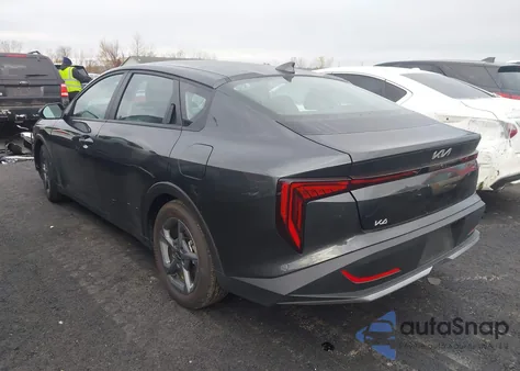 2025 Kia K4 Lxs from USA, damaged, VIN 3KPFT4DEXSE164574